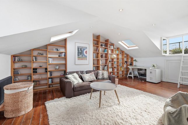 E, 202, Gloucester Terrace, London photo 3