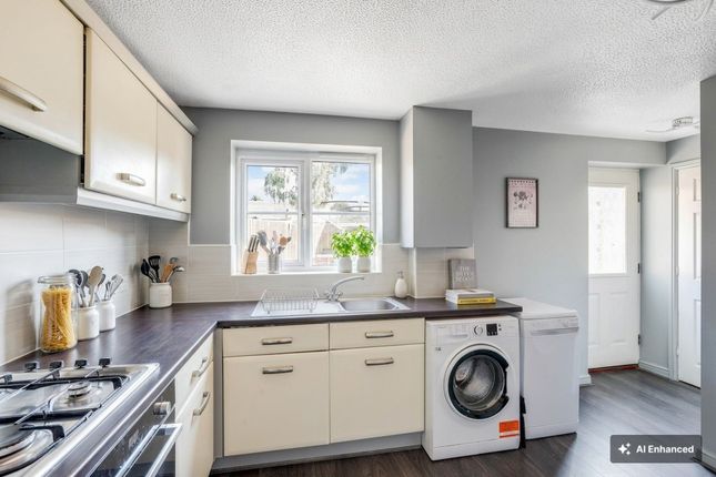 28 Oakford Close, Nottingham photo 4