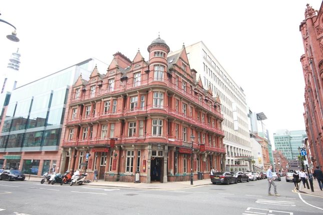 1-bed flat on Chamberlain Court, Edmund Street, Birmingham, £155,000