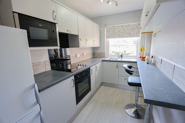 9 Braemar Court, Morecambe photo 3