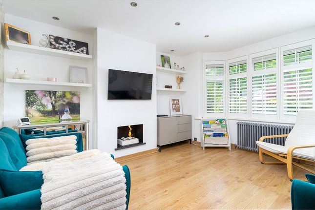 15, Featherbed Lane, Croydon photo 4