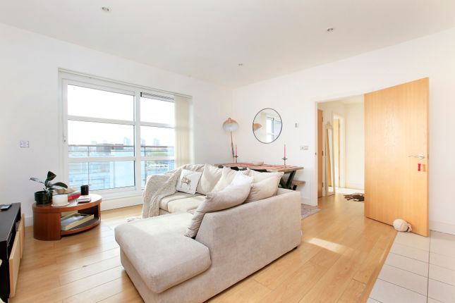Thumbnail Flat to rent in Cornell Square, London