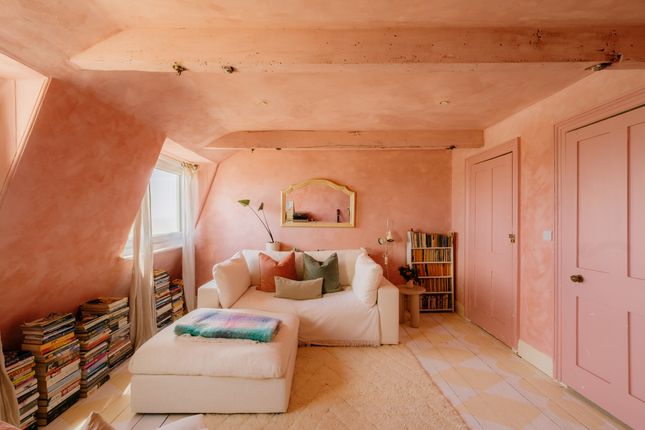 Croft-Stleonards-Cottageinthesky-Interior-13