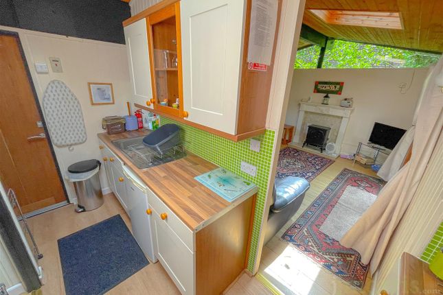 Mobile/park home for sale in Penlan Holiday Park, Cenarth, Newcastle Emlyn