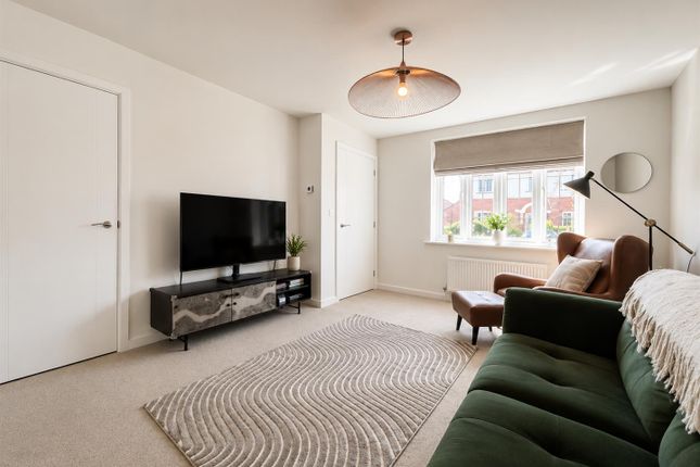 15, Claridge Crescent, Milton Keynes photo 5