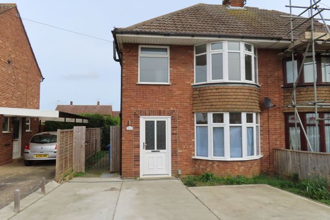 Thumbnail Semi-detached house to rent in Cedarcroft Road, Ipswich, Suffolk