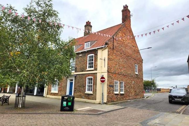 Thumbnail Office to let in Market Place, Brigg