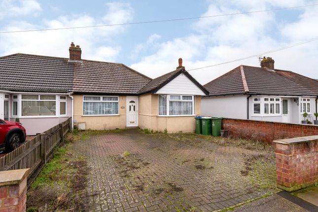 Thumbnail Bungalow for sale in Barry Avenue, Bexleyheath