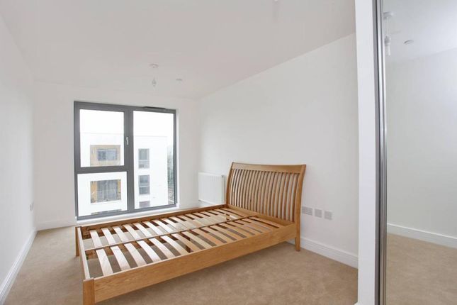 Windmill house, Westferry Road, Isle of Dogs photo 4