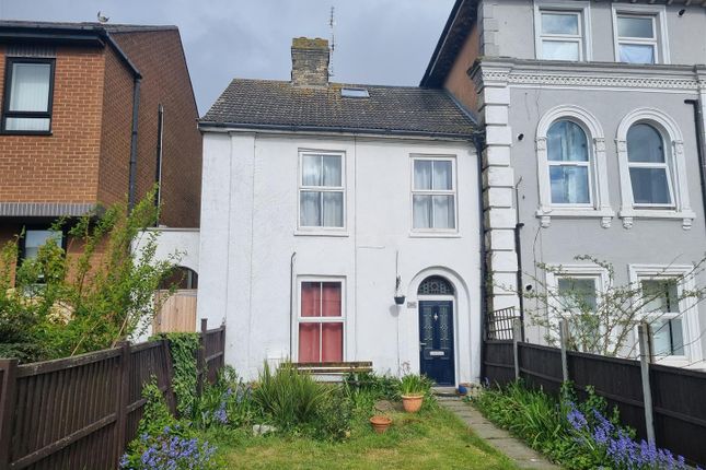 End terrace house for sale in Southtown Road, Great Yarmouth