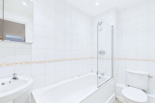 Mill Stream Lodge,Flat 45, Uxbridge Road, Rickmansworth photo 4