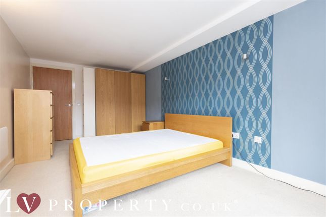 Apartment 120,, Abacus Building, City Centre photo 4