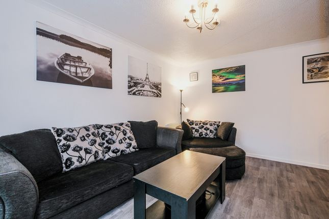 19 Clashrodney Avenue, Aberdeen photo 3