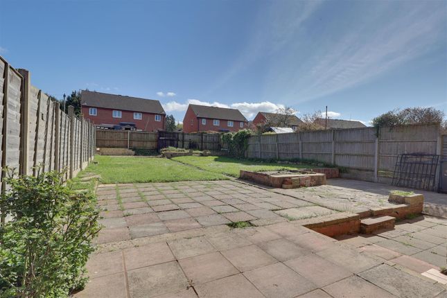 35, Finlay Road, Gloucester photo 2