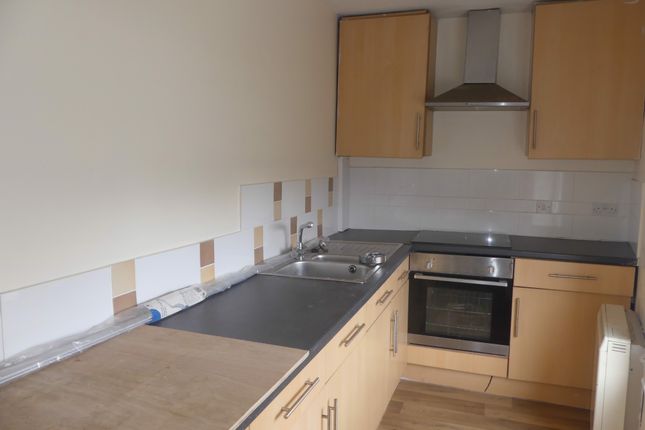251A, Oldham Road, Greater Manchester photo 5