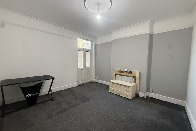 Upperton Road, Leicester photo 3