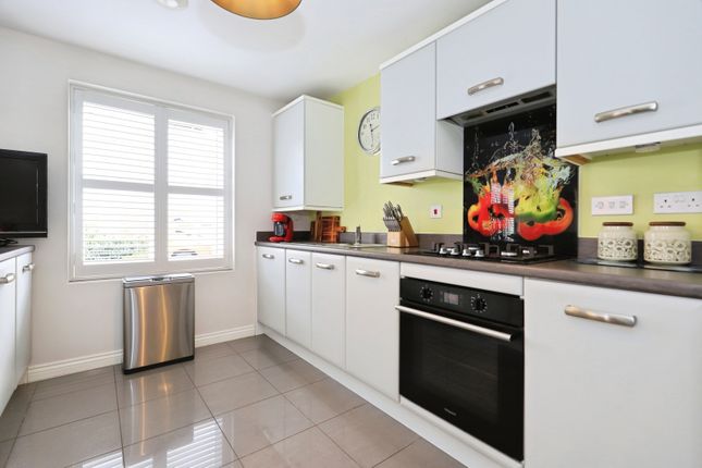1, Wigse Avenue, Worcestershire photo 2