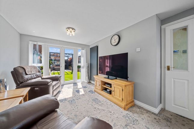 76 Belvedere Road, Wigan photo 4
