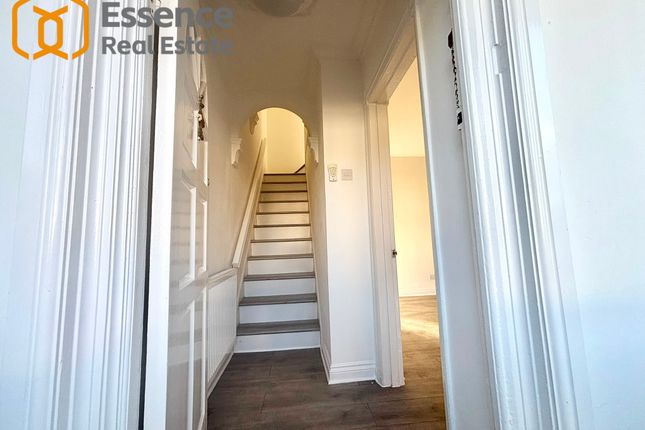 6, Penroy Avenue, Manchester photo 4