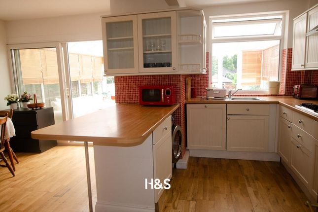106, Acheson Road, Hall Green photo 4