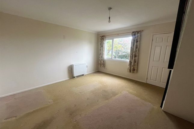 2 Boswithian Road, Tolvaddon Camborne Cornwall, Cornwall photo 4