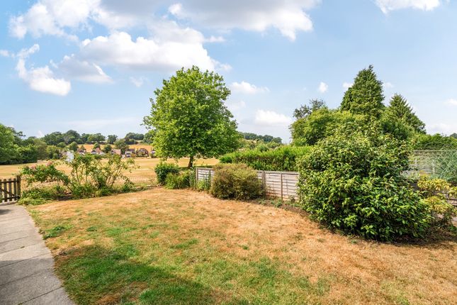 6, Diamond Cottages, Wonersh photo 4
