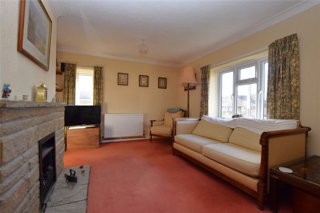 27, Whitedown, Hampshire photo 4