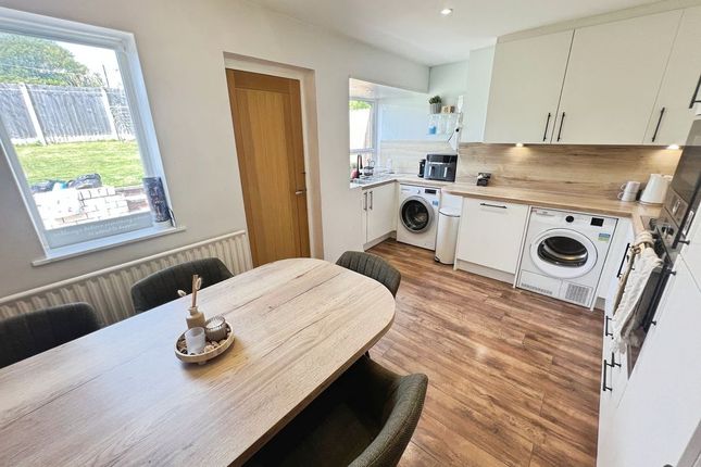 42, Hough Lane, Bolton photo 4