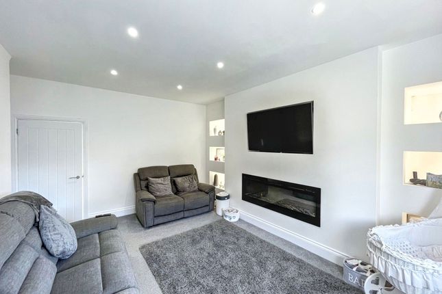 7, Heaton Terrace, Wingate photo 4