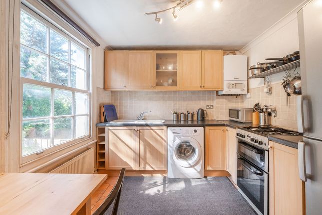 208, Lordship Lane, London photo 4