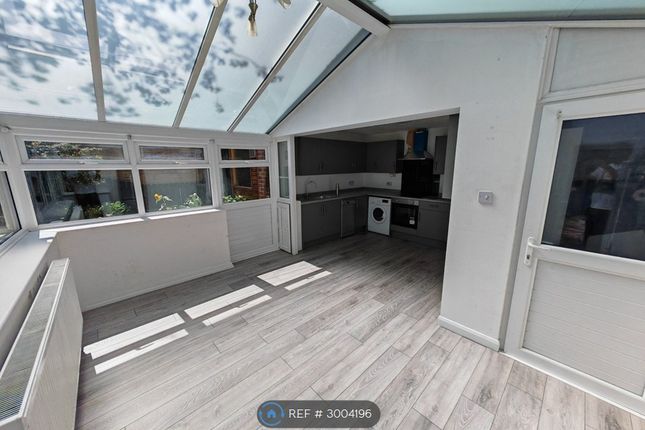 Allerton Grange Croft, Leeds photo 5