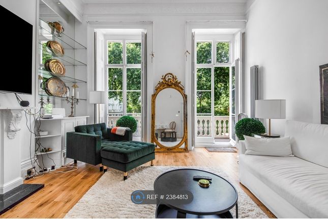 2-bed flat on Flat B, Eccleston Square, London, £4,300/mo