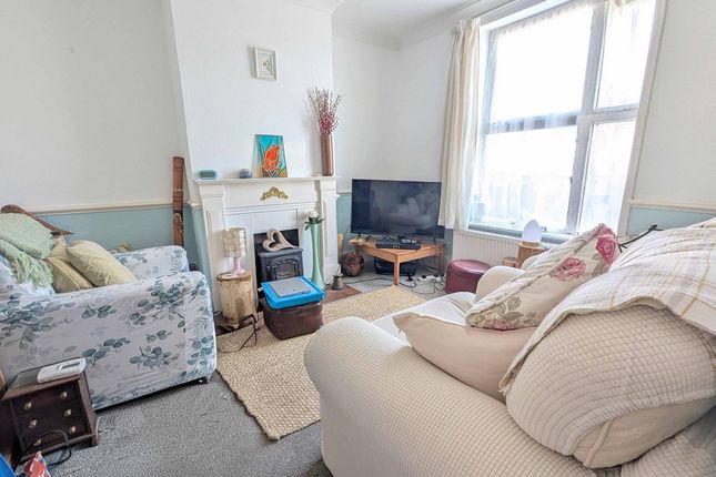 205, Ham Road, Worthing photo 2