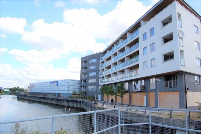 Find 2 Bedroom Flats And Apartments To Rent In Barking Essex Zoopla