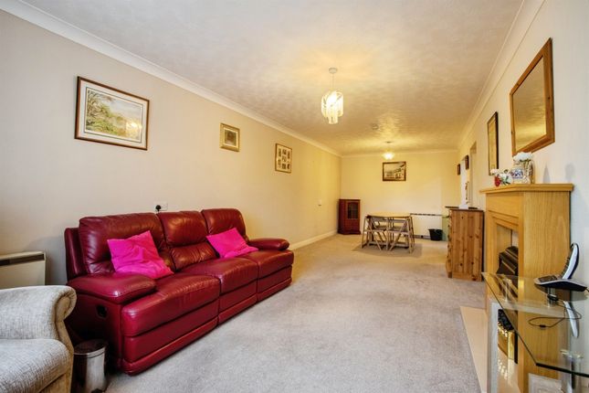 17, Sandbed Lawns, Leeds photo 2