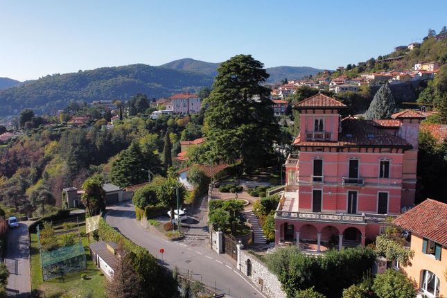 Villa for sale in 22012 Cernobbio, Province Of Como, Italy