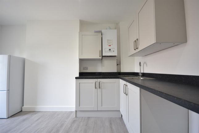 358A, London Road, Isleworth photo 3