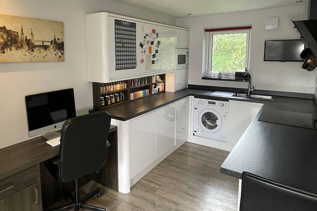 55/3 Orchard Brae Gardens, Edinburgh, EH4 2UQ photo 4