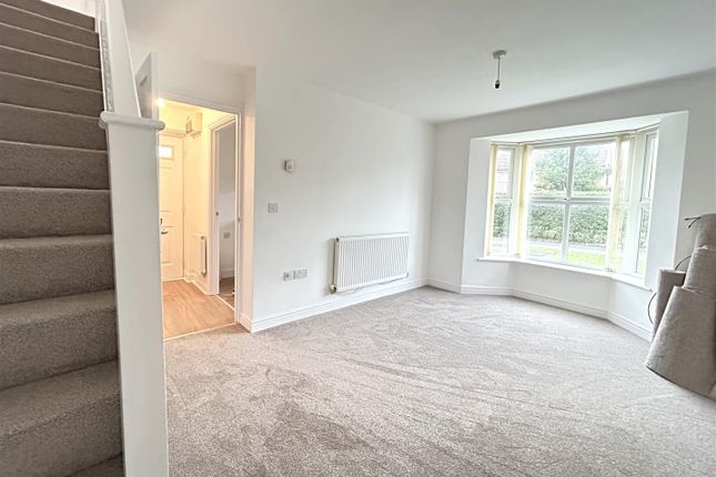 Cedar Way, Selby photo 2