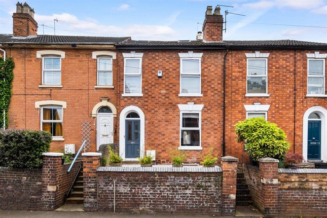 Thumbnail Terraced house for sale in Wylds Lane, Worcester
