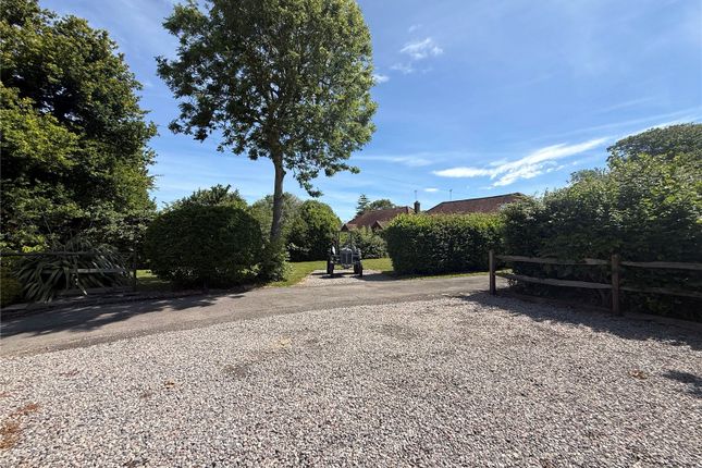 94, West Lane, Hampshire photo 3