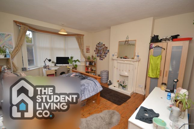 5, Rolleston Drive, Nottingham photo 5