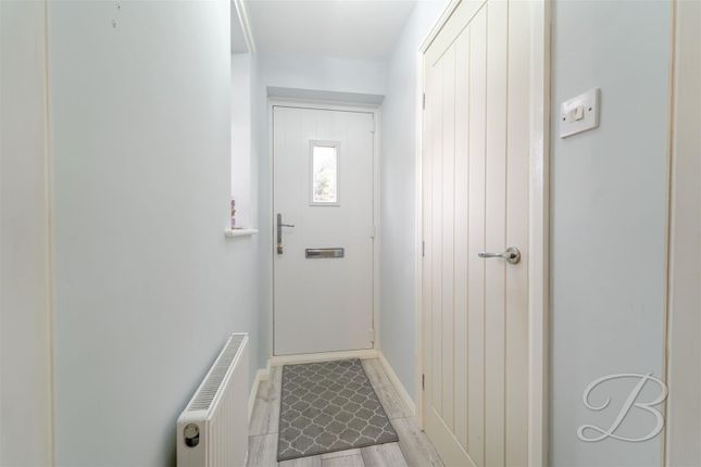 42, Franderground Drive, Nottingham photo 4