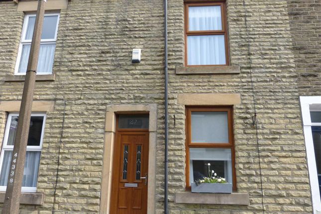 Thumbnail Terraced house to rent in King Street, Glossop