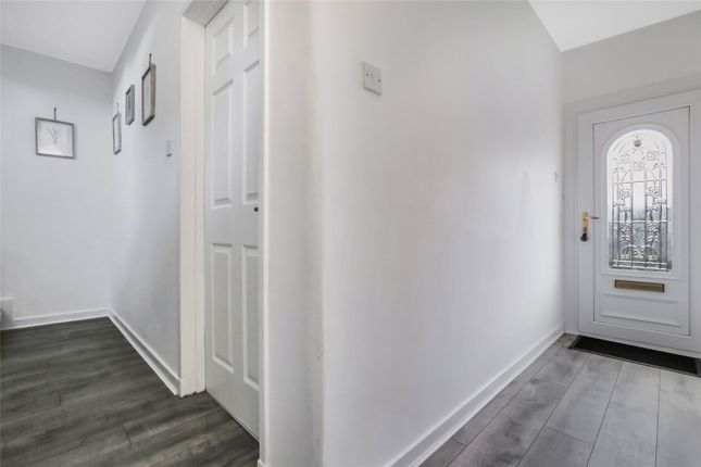 5, Howgate Road, South Lanarkshire photo 3
