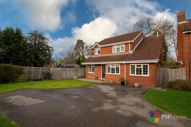 Thumbnail Detached house for sale in Willow Park, Lindfield, Haywards Heath