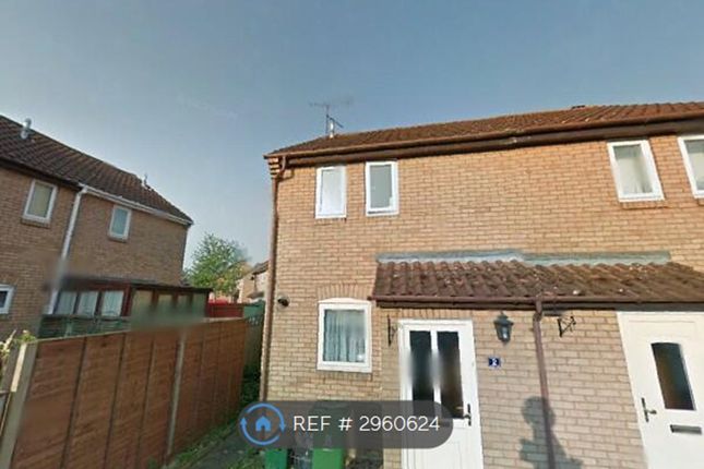Eames Close, Aylesbury photo 3