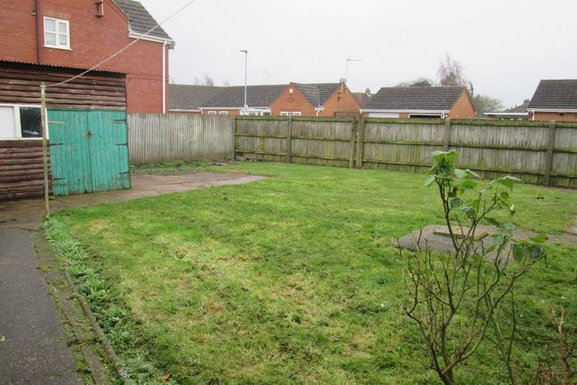 27 Hollycroft Road, Wisbech photo 4