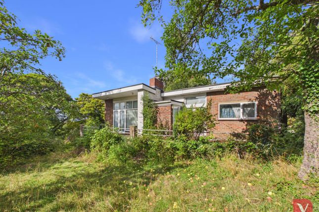 2-bed detached on 25, Mountfield Road, Luton, £450,000