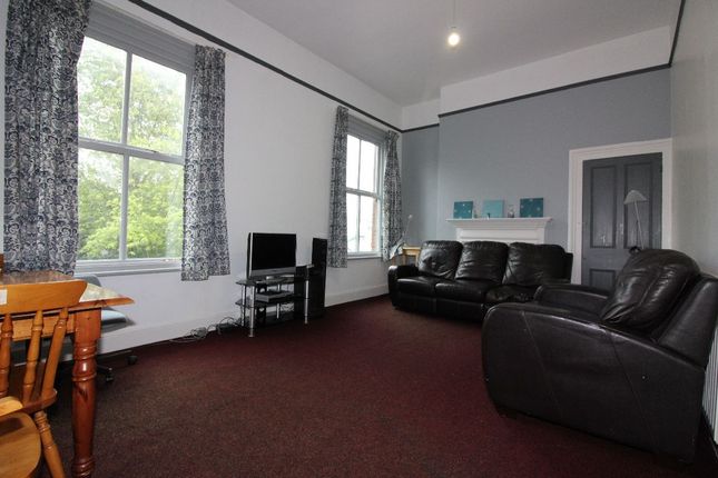 Terraced house to rent in Christian Road, Preston, Lancashire